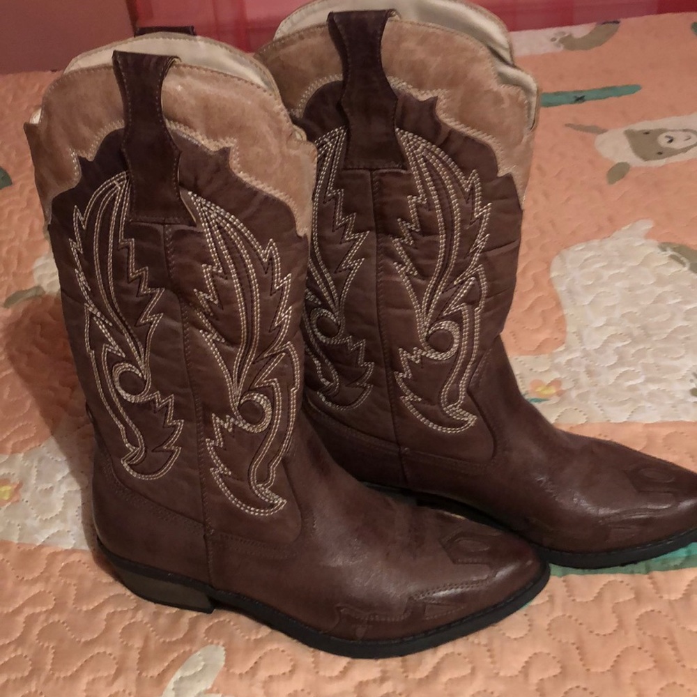 Cowboy boots